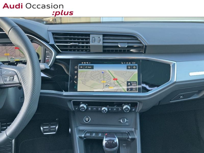 Voitures occasions Audi Q3 S line Saint-Thibault-des-Vignes