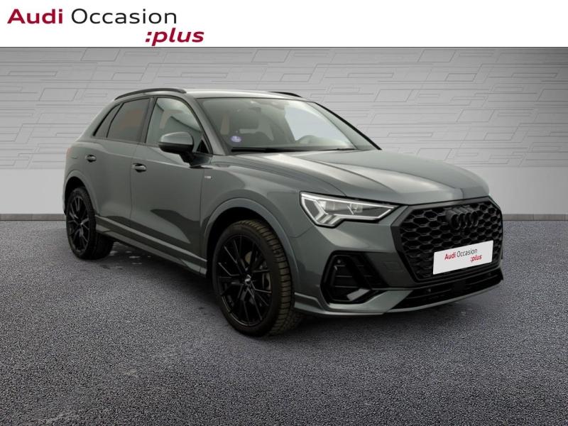 Voitures occasions Audi Q3 S line Saint-Thibault-des-Vignes
