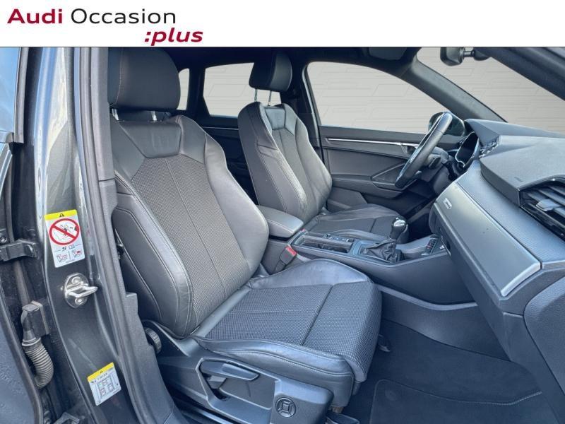 Voitures occasions Audi Q3 S line Saint-Thibault-des-Vignes
