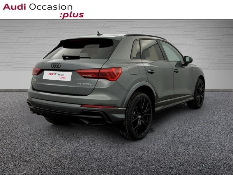 Voitures occasions Audi Q3 S line Saint-Thibault-des-Vignes