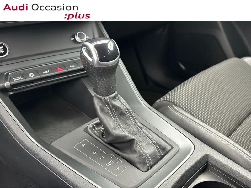 Voitures occasions Audi Q3 S line Saint-Thibault-des-Vignes
