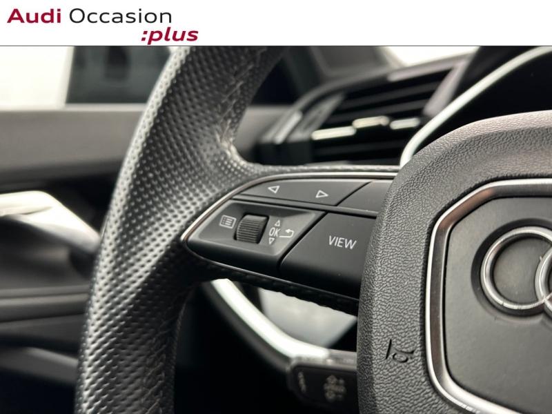 Voitures occasions Audi Q3 S line Saint-Thibault-des-Vignes