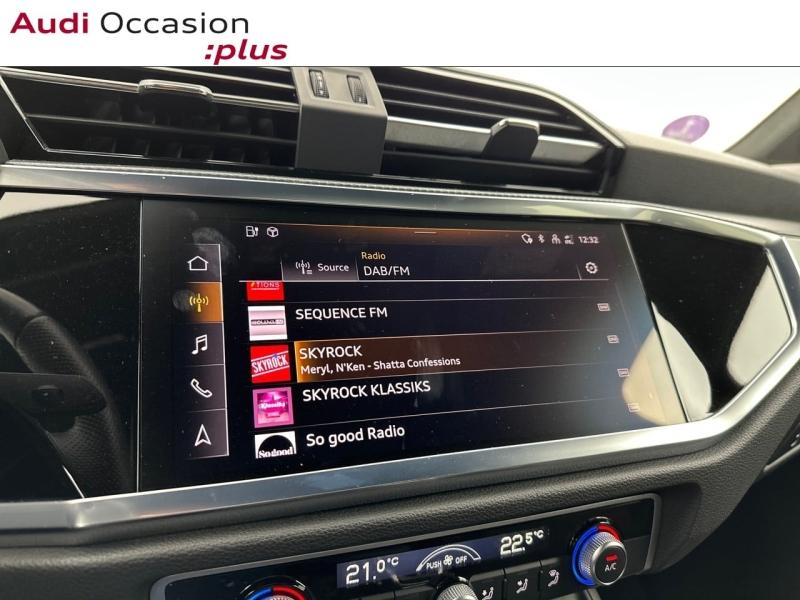 Voitures occasions Audi Q3 S line Saint-Thibault-des-Vignes
