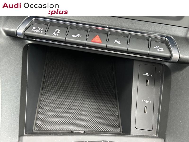 Voitures occasions Audi Q3 S line Saint-Thibault-des-Vignes