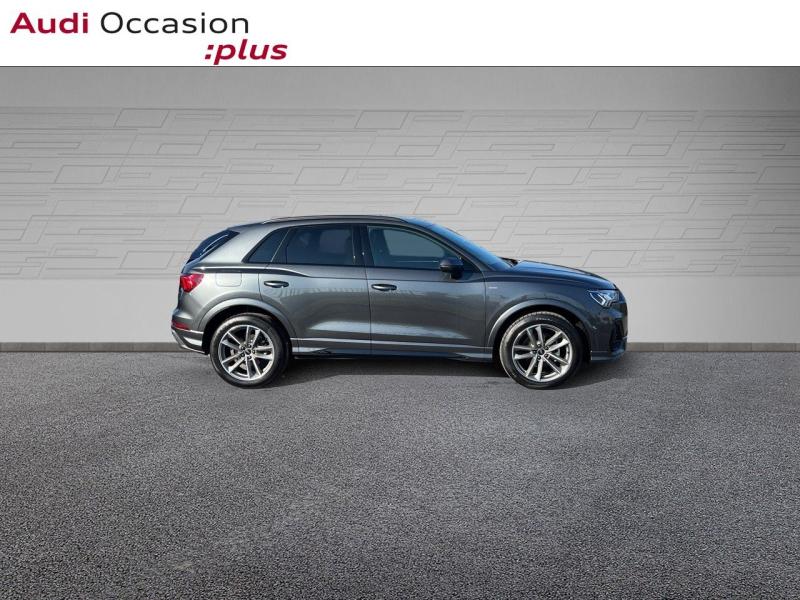 Voitures occasions Audi Q3 S line Saint-Thibault-des-Vignes