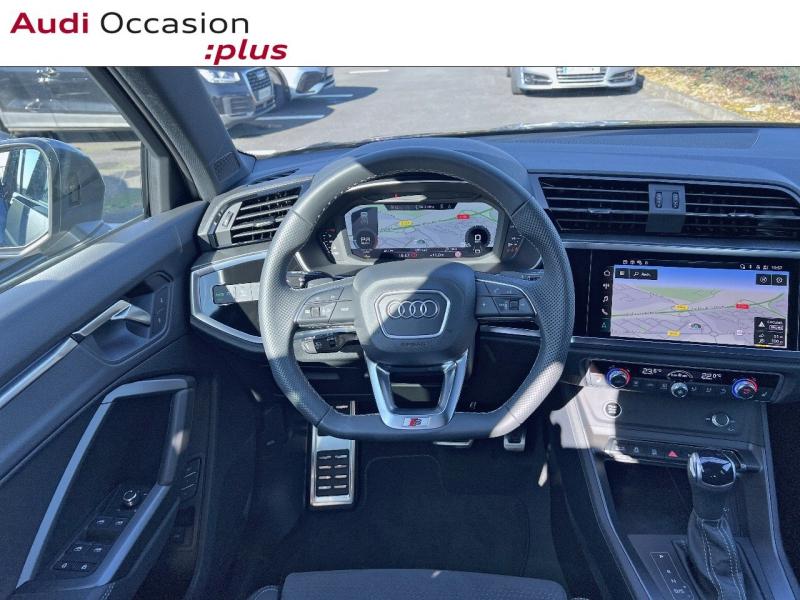 Voitures occasions Audi Q3 S line Saint-Thibault-des-Vignes