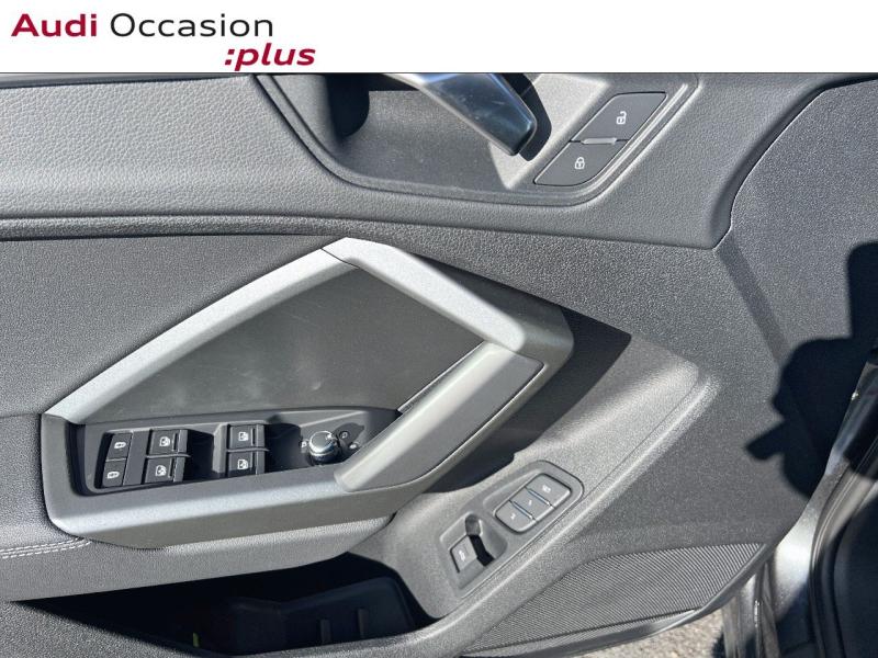 Voitures occasions Audi Q3 S line Saint-Thibault-des-Vignes