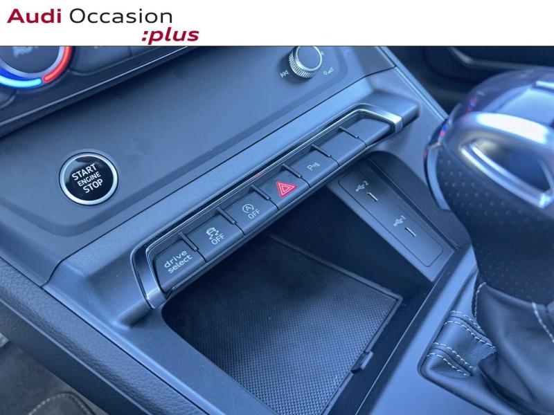 Voitures occasions Audi Q3 S line Saint-Thibault-des-Vignes