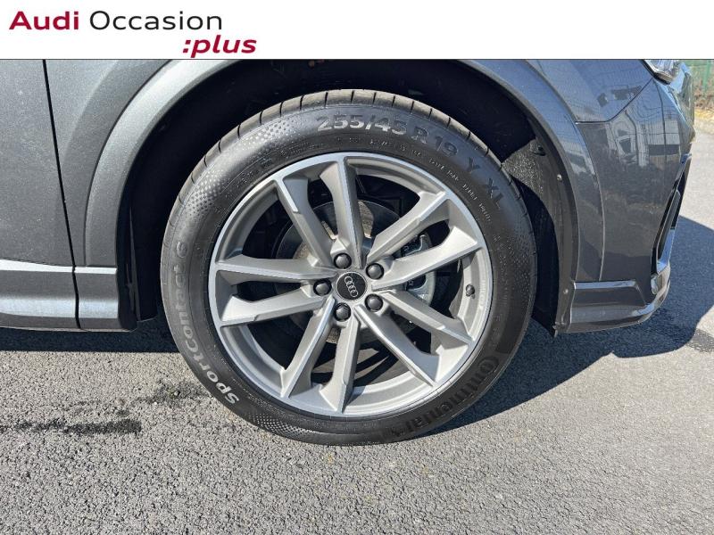 Voitures occasions Audi Q3 S line Saint-Thibault-des-Vignes