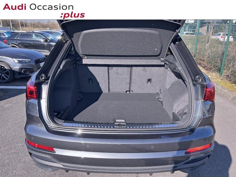 Voitures occasions Audi Q3 S line Saint-Thibault-des-Vignes