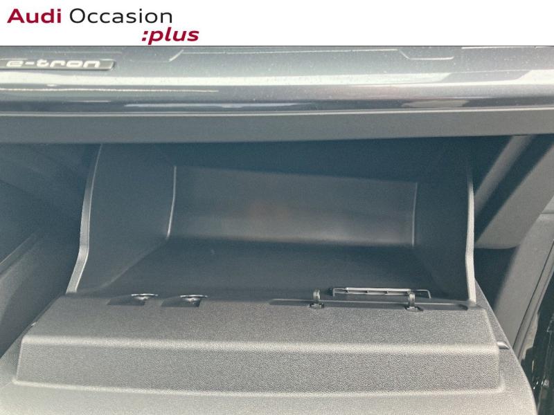 Voitures occasions Audi Q4 e-tron S line Saint-Thibault-des-Vignes