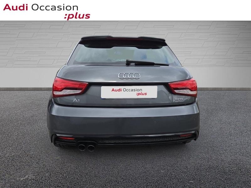 Voitures occasions Audi A1 S line Saint-Thibault-des-Vignes