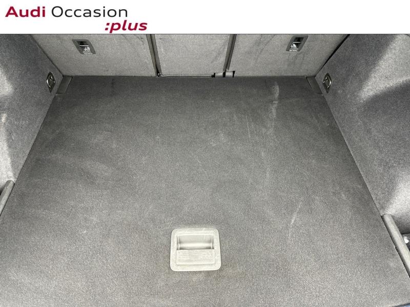 Voitures occasions Audi Q3 S line Saint-Thibault-des-Vignes