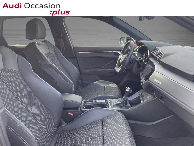 Voitures occasions Audi Q3 S line Saint-Thibault-des-Vignes