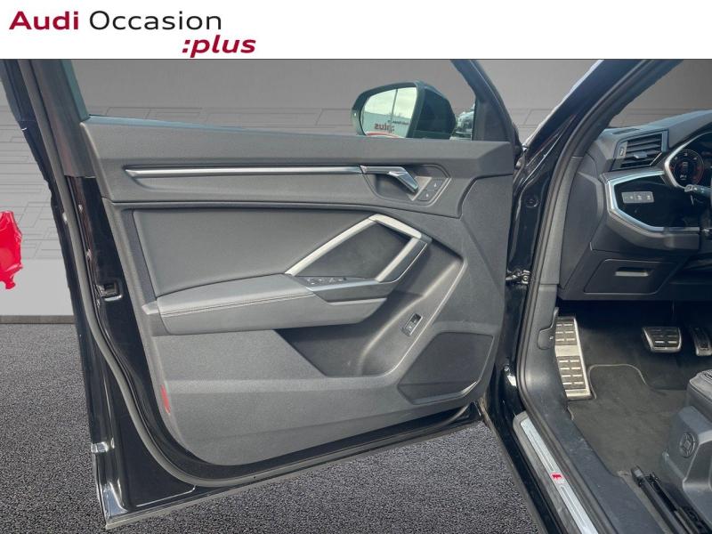 Voitures occasions Audi Q3 S line Saint-Thibault-des-Vignes