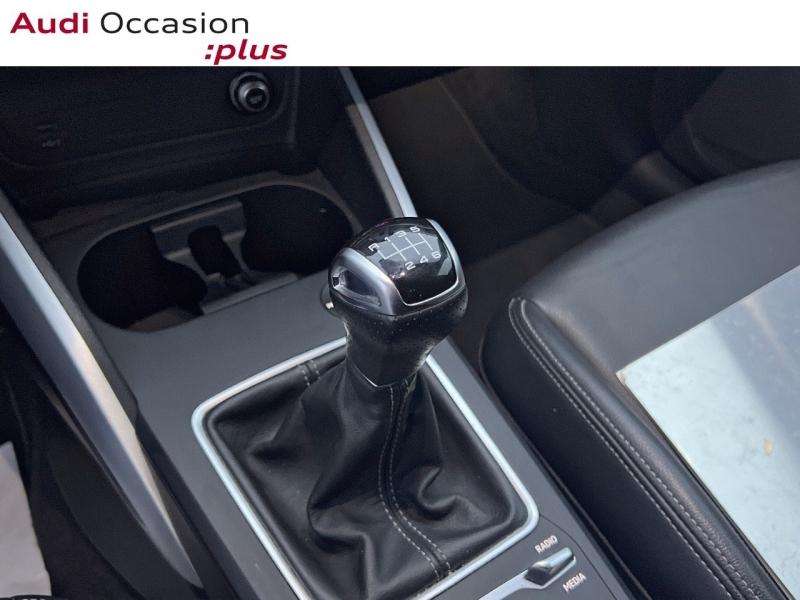 Voitures occasions Audi Q2 S line Saint-Thibault-des-Vignes