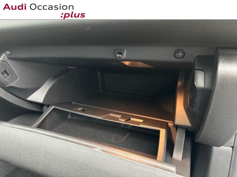 Voitures occasions RENAULT MÉGANE Intens Saint-Thibault-des-Vignes