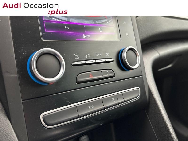 Voitures occasions RENAULT MÉGANE Intens Saint-Thibault-des-Vignes
