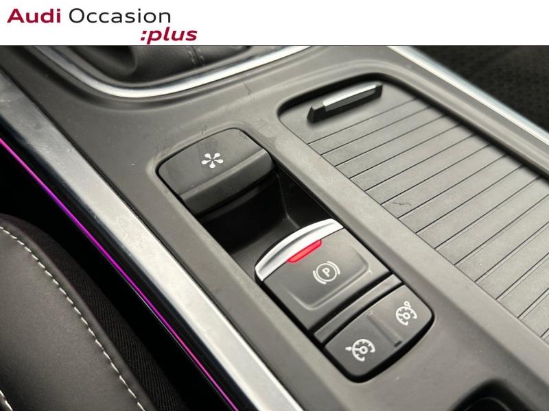 Voitures occasions RENAULT MÉGANE Intens Saint-Thibault-des-Vignes