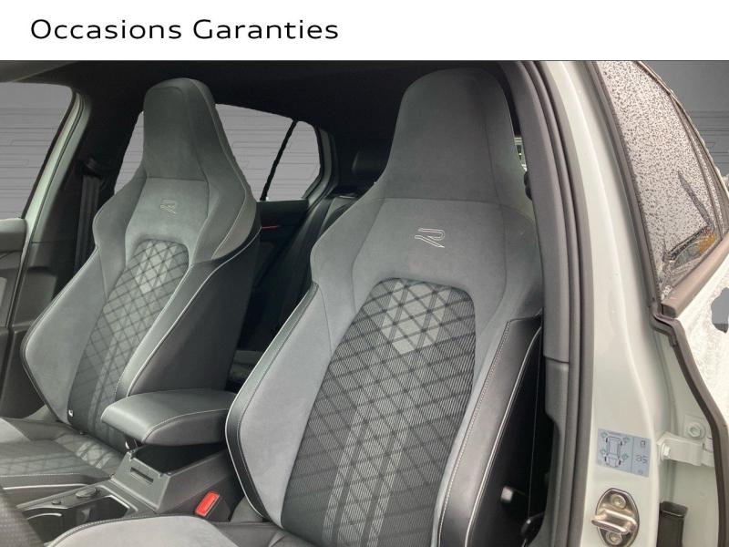 Voitures occasions VOLKSWAGEN GOLF R-Line Saint-Thibault-des-Vignes