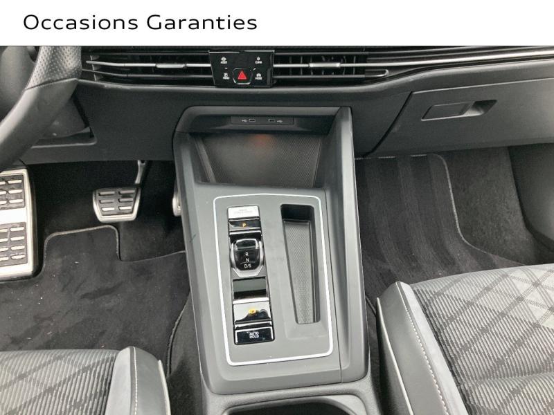 Voitures occasions VOLKSWAGEN GOLF R-Line Saint-Thibault-des-Vignes