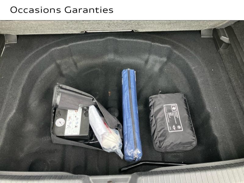 Voitures occasions VOLKSWAGEN GOLF R-Line Saint-Thibault-des-Vignes