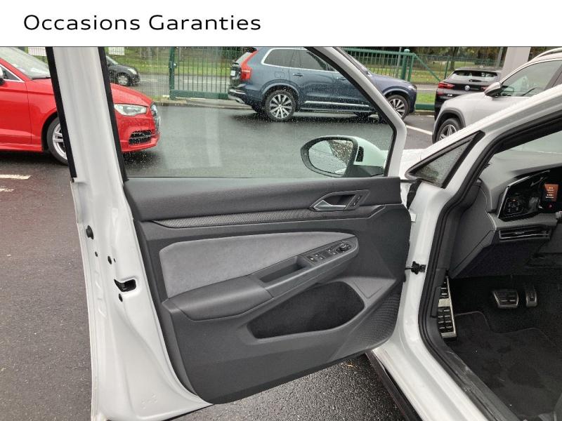 Voitures occasions VOLKSWAGEN GOLF R-Line Saint-Thibault-des-Vignes