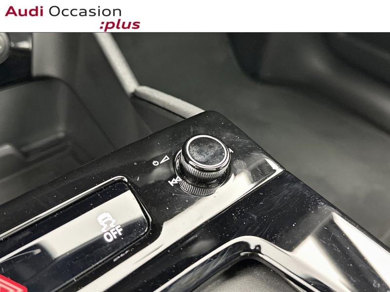 Voitures occasions Audi Q6 e-tron S line Saint-Thibault-des-Vignes