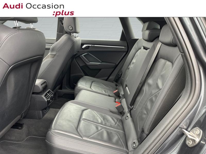 Voitures occasions Audi Q3 S line Saint-Thibault-des-Vignes