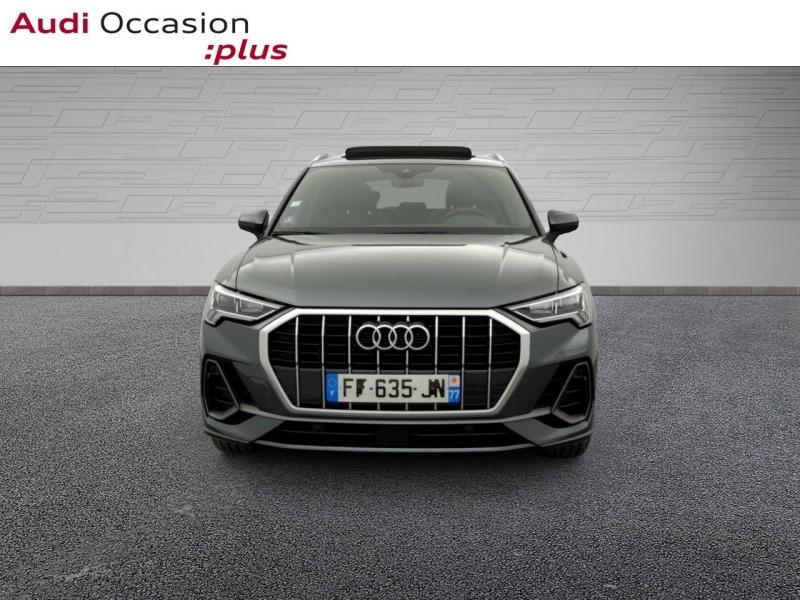 Voitures occasions Audi Q3 S line Saint-Thibault-des-Vignes