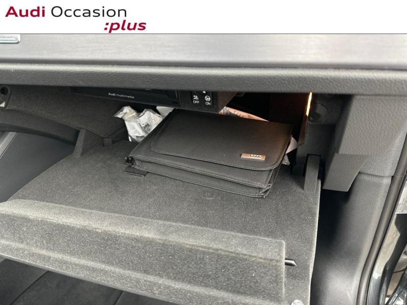 Voitures occasions Audi Q3 S line Saint-Thibault-des-Vignes