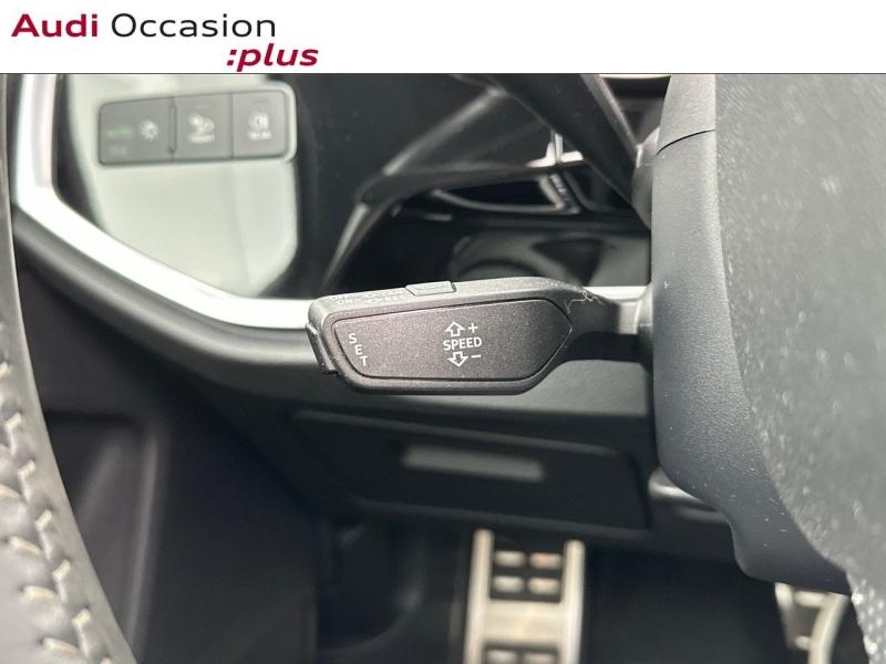 Voitures occasions Audi Q3 S line Saint-Thibault-des-Vignes