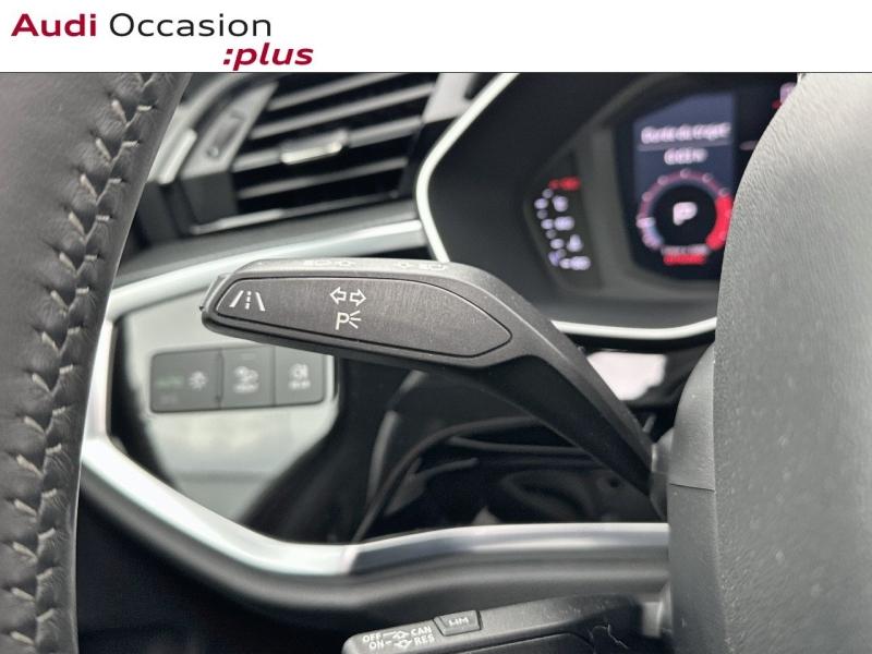 Voitures occasions Audi Q3 S line Saint-Thibault-des-Vignes