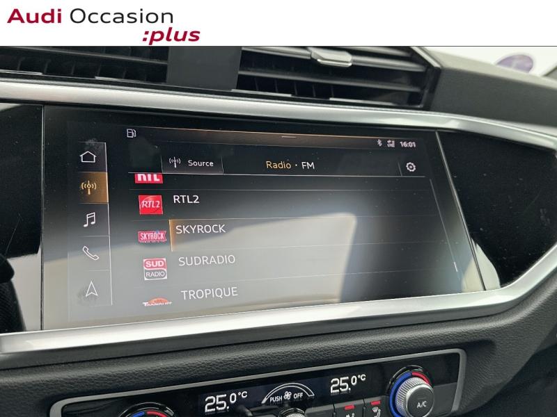 Voitures occasions Audi Q3 S line Saint-Thibault-des-Vignes