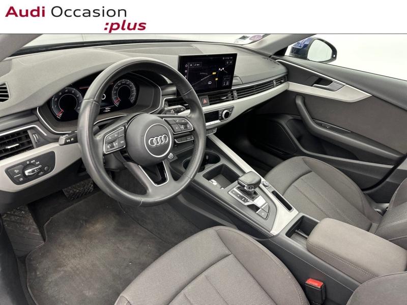 Voitures occasions Audi A4 Avant Business line Saint-Thibault-des-Vignes