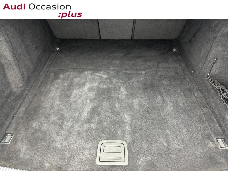 Voitures occasions Audi A4 Avant Business line Saint-Thibault-des-Vignes