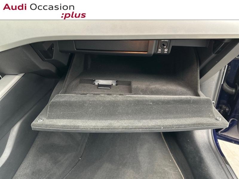 Voitures occasions Audi A4 Avant Business line Saint-Thibault-des-Vignes