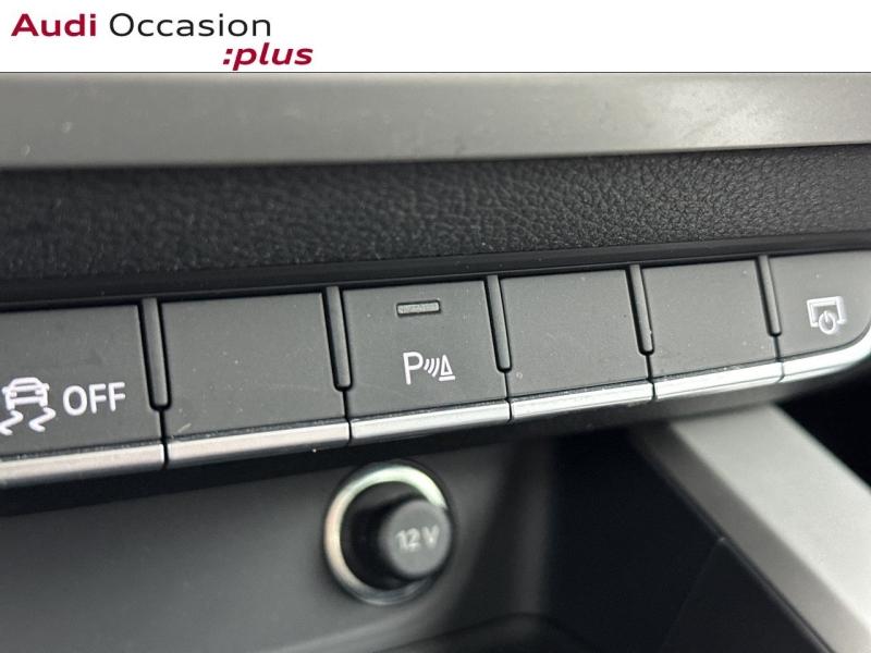 Voitures occasions Audi A4 Avant Business line Saint-Thibault-des-Vignes