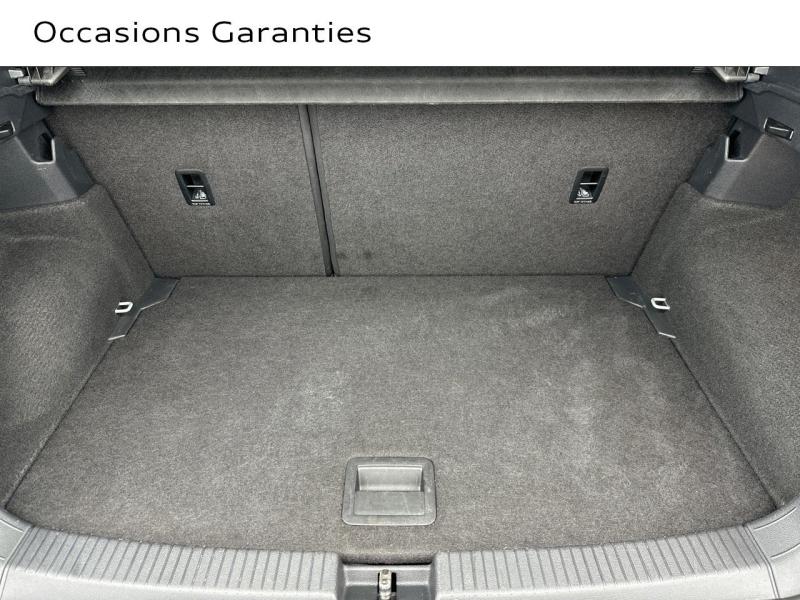 Voitures occasions VOLKSWAGEN T-CROSS R-Line Saint-Thibault-des-Vignes