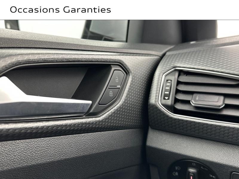 Voitures occasions VOLKSWAGEN T-CROSS R-Line Saint-Thibault-des-Vignes