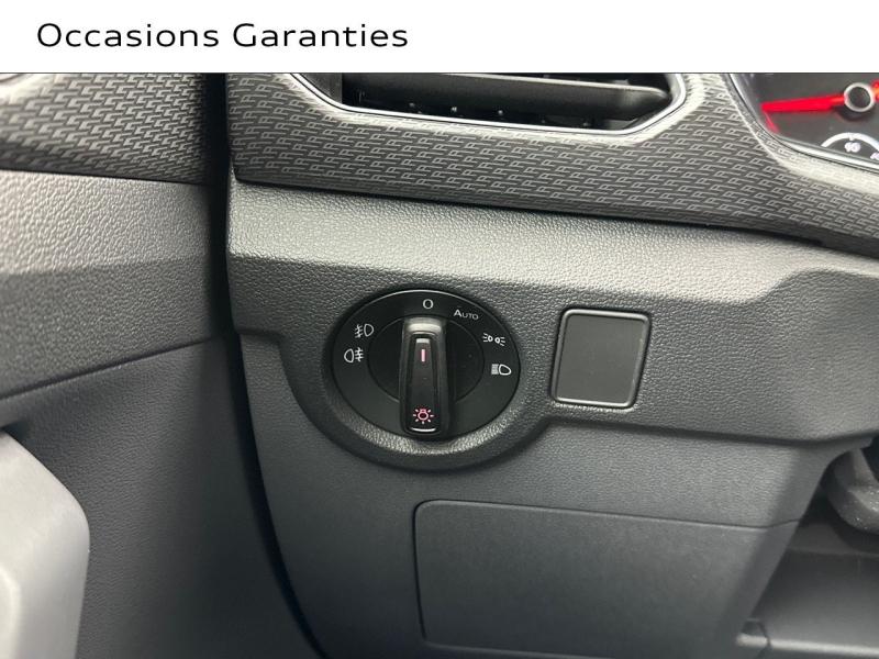 Voitures occasions VOLKSWAGEN T-CROSS R-Line Saint-Thibault-des-Vignes