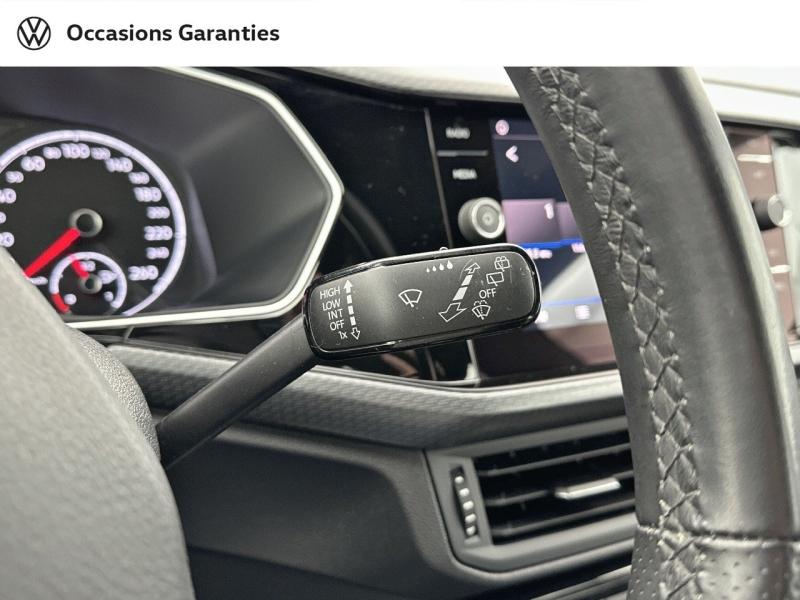 Voitures occasions VOLKSWAGEN T-CROSS R-Line Saint-Thibault-des-Vignes