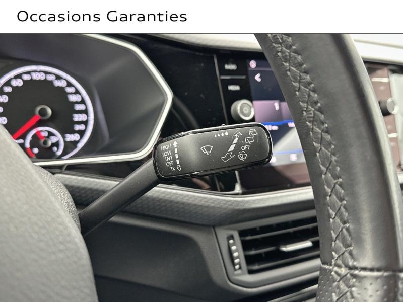 Voitures occasions VOLKSWAGEN T-CROSS R-Line Saint-Thibault-des-Vignes