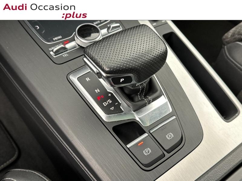 Voitures occasions Audi Q5 S line Saint-Thibault-des-Vignes