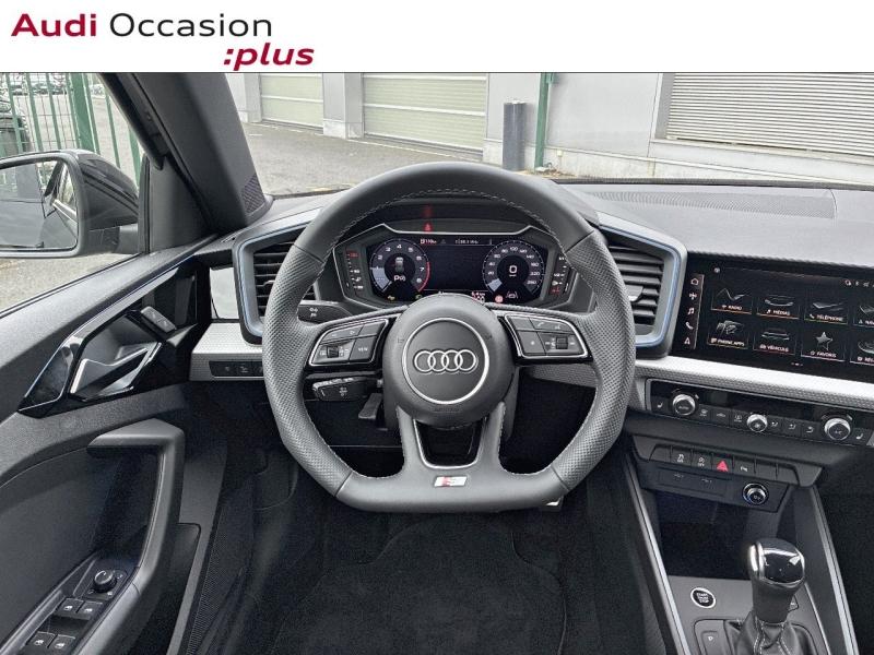 Voitures occasions Audi A1 Sportback S line Saint-Thibault-des-Vignes