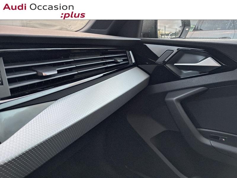 Voitures occasions Audi A1 Sportback S line Saint-Thibault-des-Vignes
