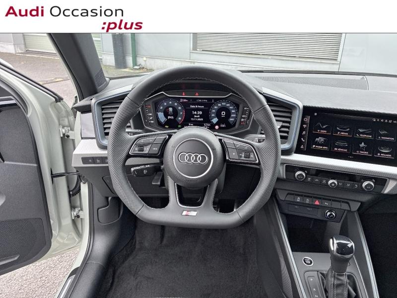 Voitures occasions Audi A1 Sportback S line Saint-Thibault-des-Vignes
