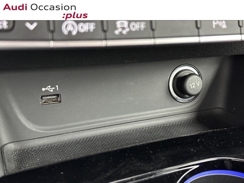 Voitures occasions Audi A5 Cabriolet S line Saint-Thibault-des-Vignes