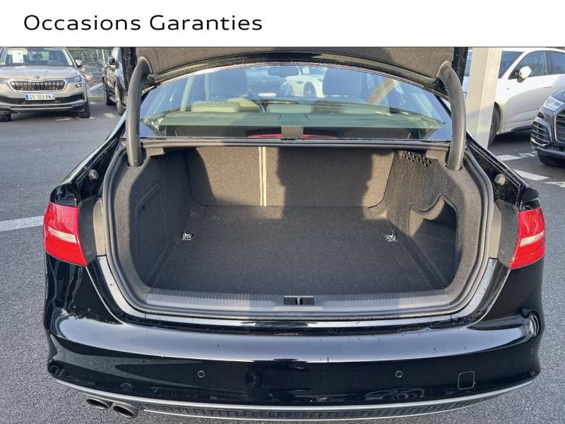 Voitures occasions Audi A4 Ambition Luxe Saint-Thibault-des-Vignes