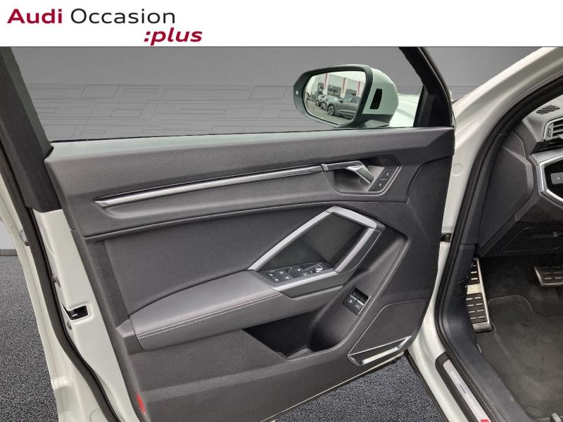 Voitures occasions Audi Q3 Sportback S line Saint-Thibault-des-Vignes